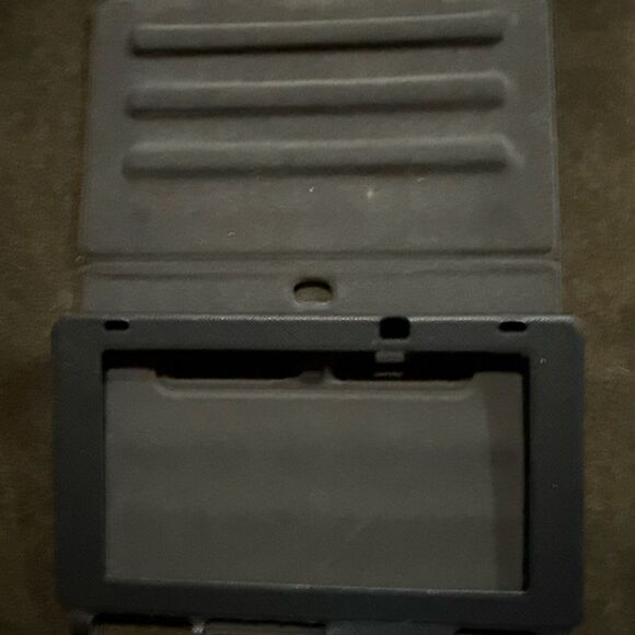 Nintendo Switch  Case Stand - Picture 2 of 3